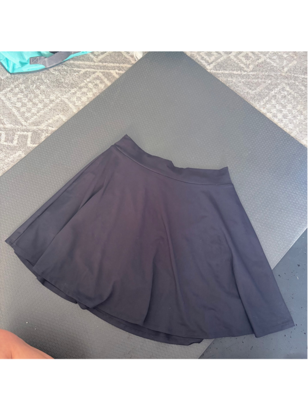 Fabletics Black High-Waisted Tennis Skort (Medium)